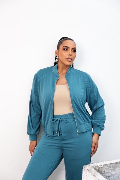 Foto jaqueta bomber moletinho soft ziper upper