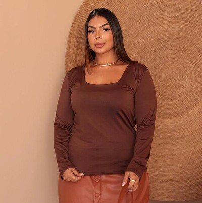 FotoPROMO SEM TROCA Blusa decote quadrado manga amni