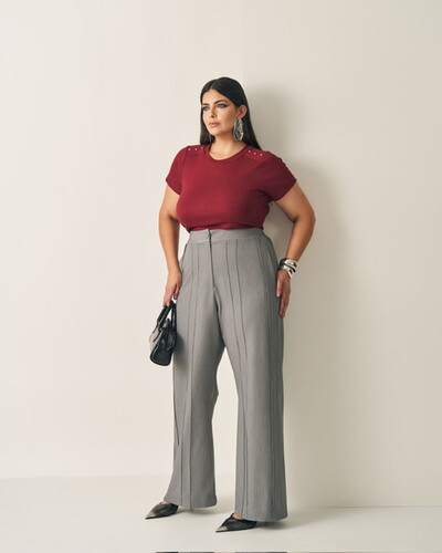 Fotoblusa canelada quebela