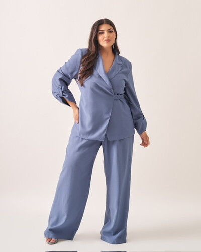 Foto blazer nivea alfaiataria viscose com transpasse kayla