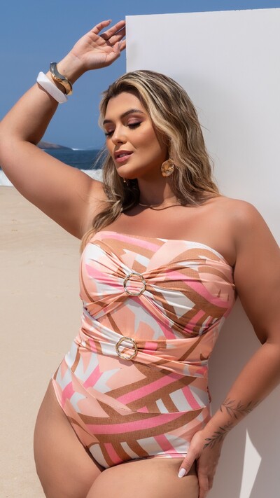 Foto pre venda body malha fluity print fivelas mr fr