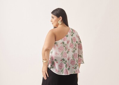 FotoBlusa um ombro floral crepe ggt kayla
