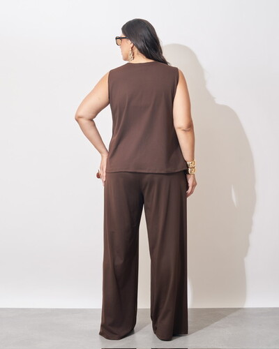 Fotoblusa decote v andreza poliamida e elastano kayla