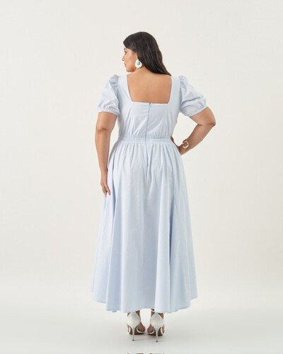 Fotovestido midi evase cut out manga princesa quebela