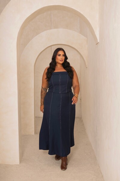 Foto pre venda conjunto prespontado saia midi e cropped divas