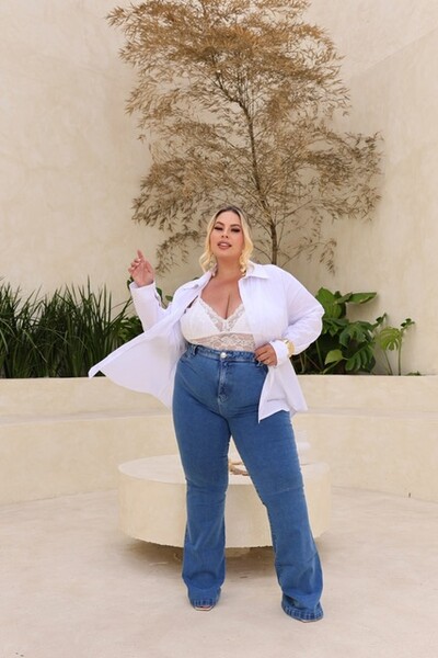 Foto calca flare jeans com elastano f