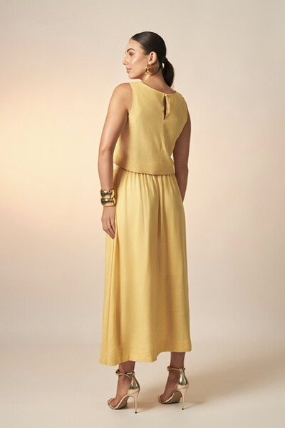 Fotosaia viscose e linho clea midi kayla