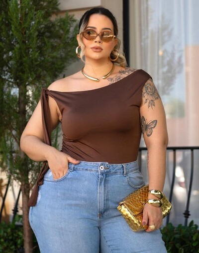 Foto PROMO SEM TROCA Blusa amni laço ombro