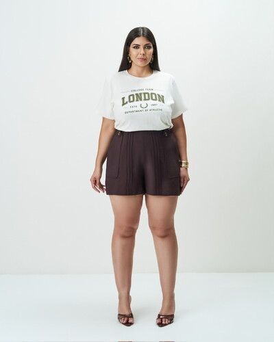 Foto shorts alfaiataria quebela