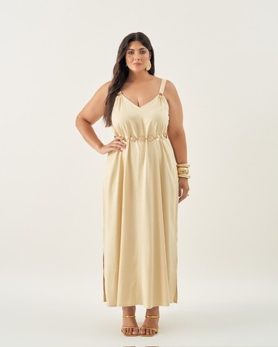 Foto vestido longo com argolas quebela