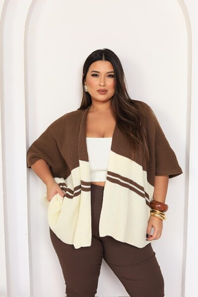 Foto Poncho bicolor tricot