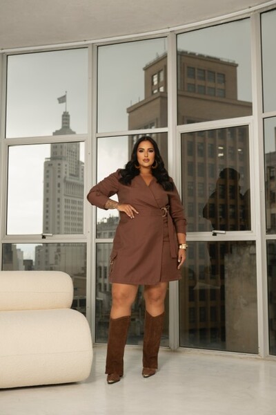 Foto PRE VENDA vestido macaquinho com fivela a cintura divas