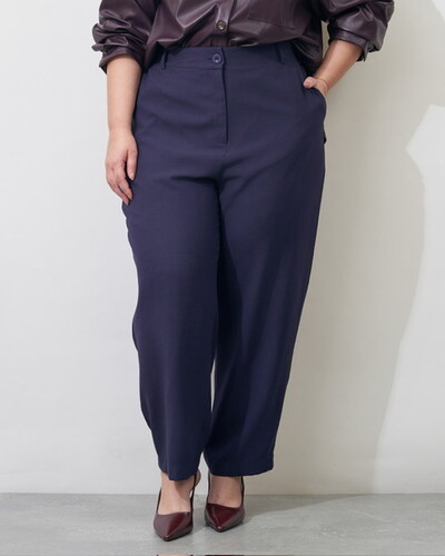 Foto Calça alfaiataria cenoura carol kayla