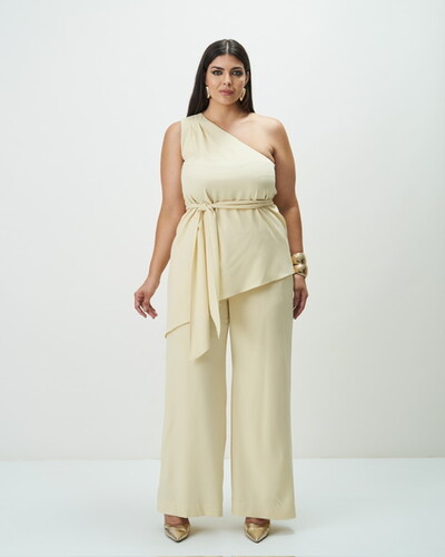 Foto Conjunto calca reta+ blusa um ombro e faixa quebela