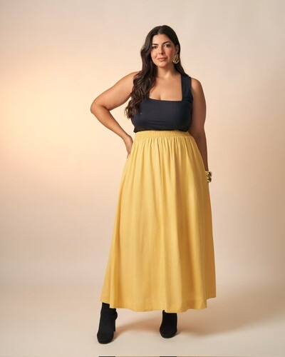 Foto saia viscose e linho clea midi kayla