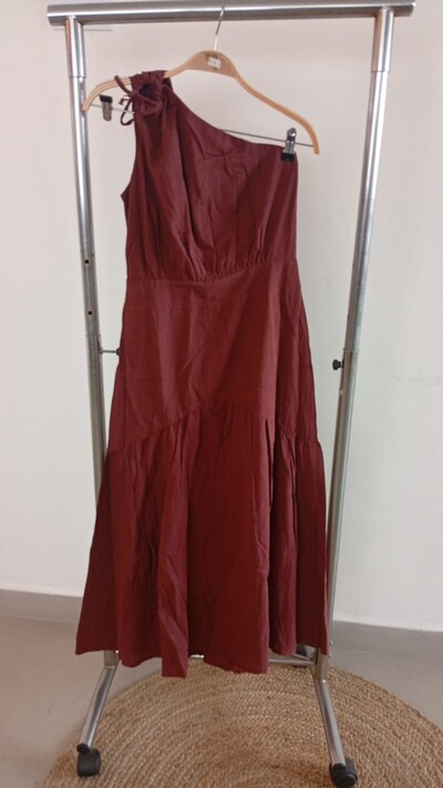 Foto PROMO SEM TROCA Vestido detalhe quebela