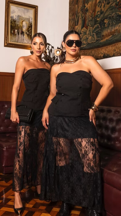 Foto Pre venda blusa tomara que caia botoes alfa divas