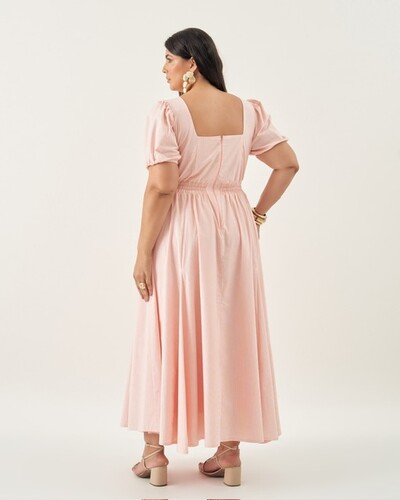 Fotovestido midi evase cut out manga princesa quebela