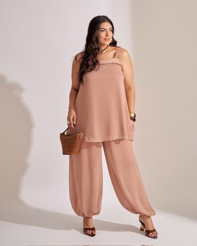 Foto Blusa alongada regata viscose kayla