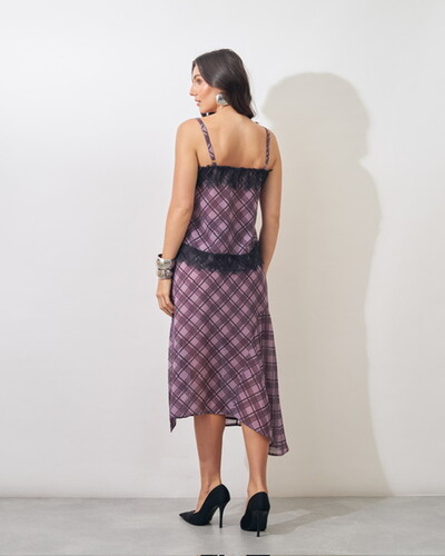 Fotoregata xadrez com renda chantily kayla