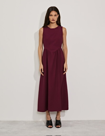 Foto vestido midi cora kayla