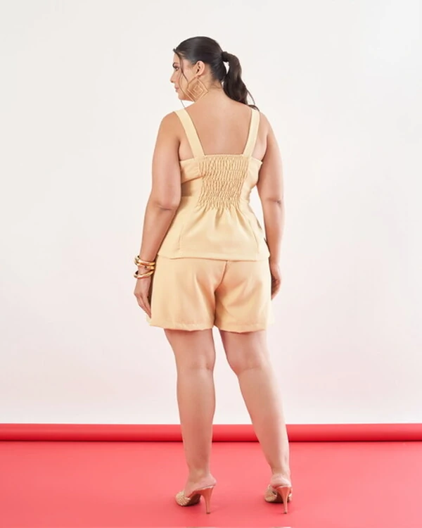 Blusa alfaiataria com botoes bolso fake Bell kayla