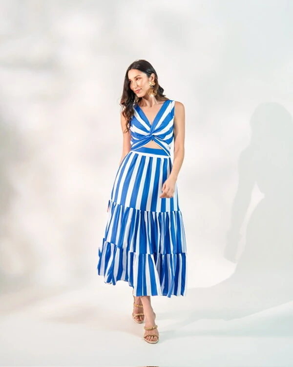 Vestido listrado midi quebela