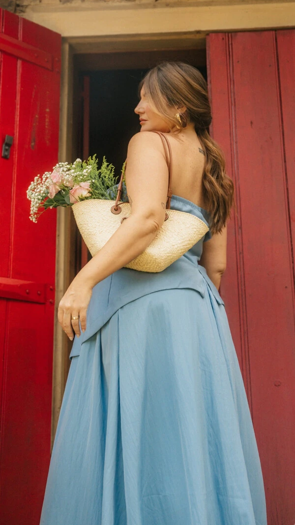 saia midi alongada evase collab kayla