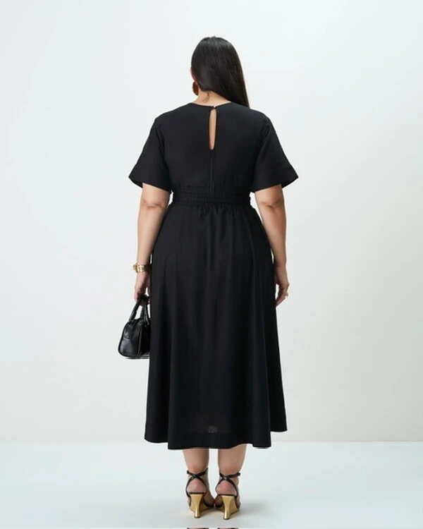 conjunto cropped nozinho + saia evase midi quebela