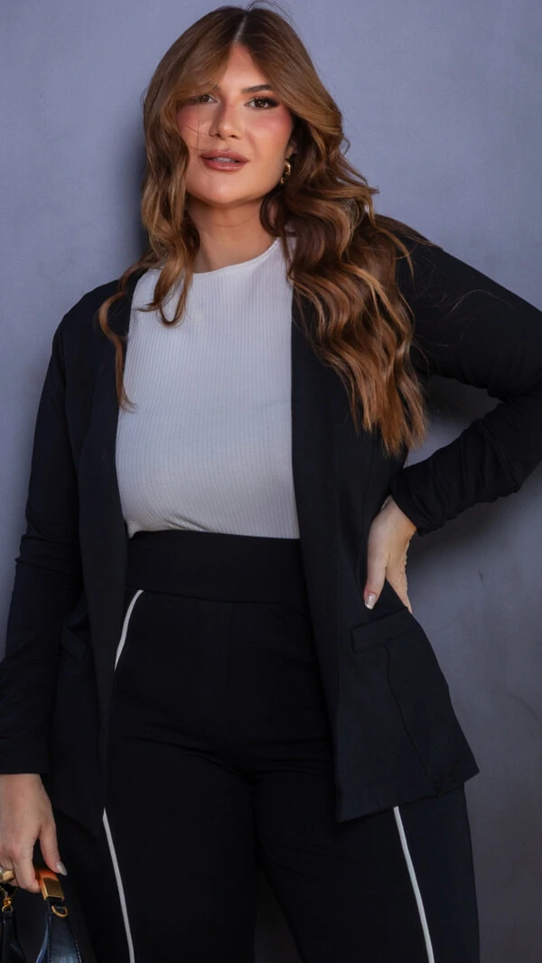 conjunto blazer e calca com detalhe vivo moletinho mr fr