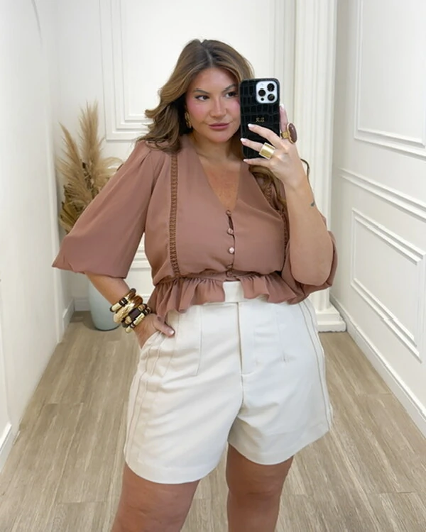 shorts alfaiataria pregas quebela