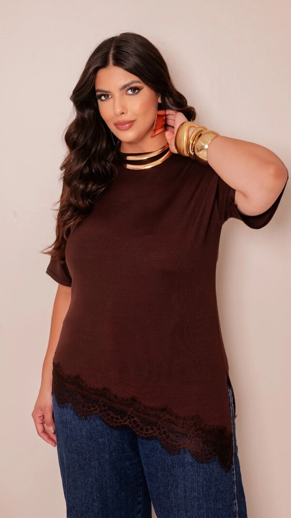 Blusa em tricot modal assimetrica com renda planet