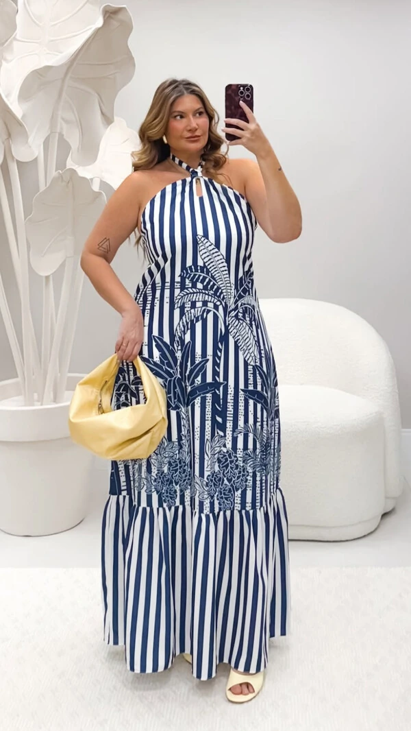 pre venda vestido longo listrado com elastano e estampa barrada duas
