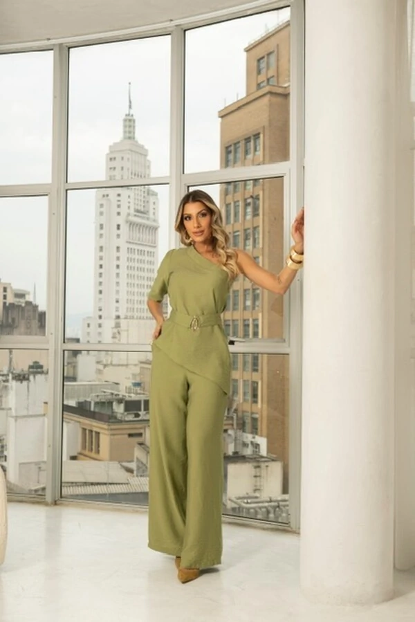 PRE VENDA conjunto blusa um ombro e pantalona divas