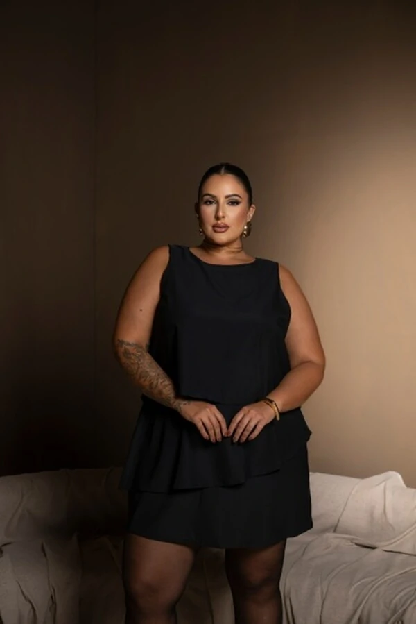 pre venda vestido macaquinho camadas divas