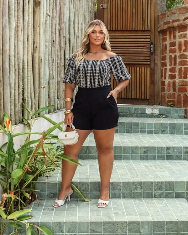 pre venda cropped bordado eletronico isabela mr fr