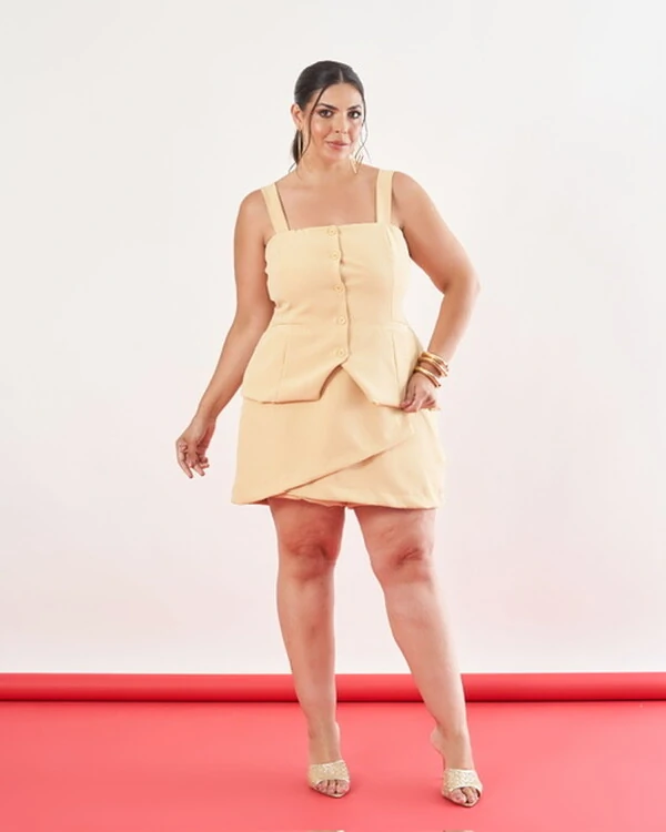 Blusa alfaiataria com botoes bolso fake Bell kayla