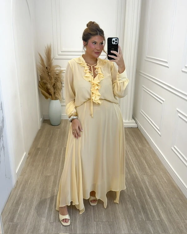 pre venda conjunto em crepe ggt com camadas de babado plissado quebela