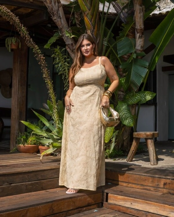 Pre venda vestido longo bordado lasie mr fr