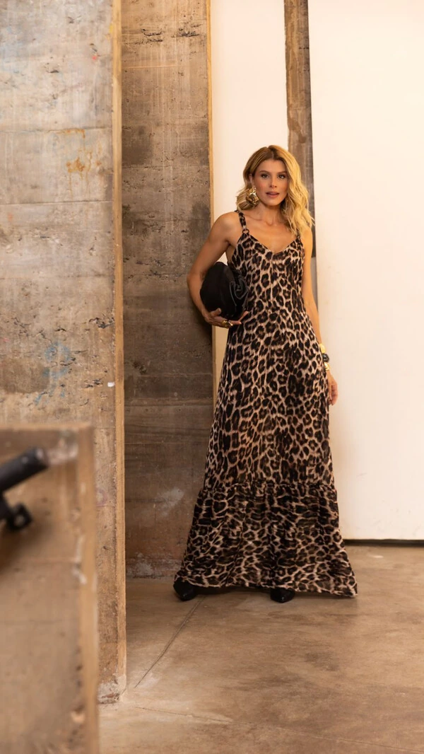 pre venda vestido longo animal print tellos