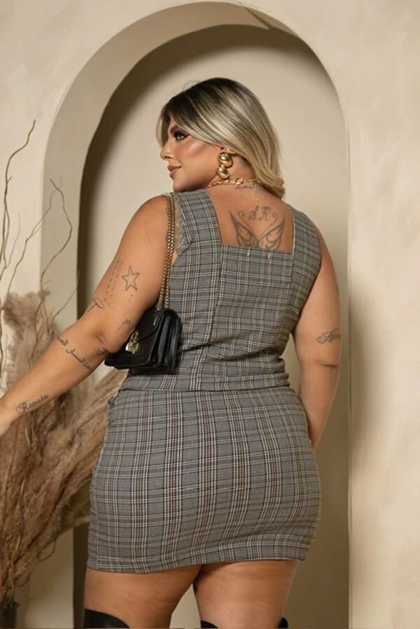 pre venda conjunto alfaiataria tweed xadrez colete e saia milan