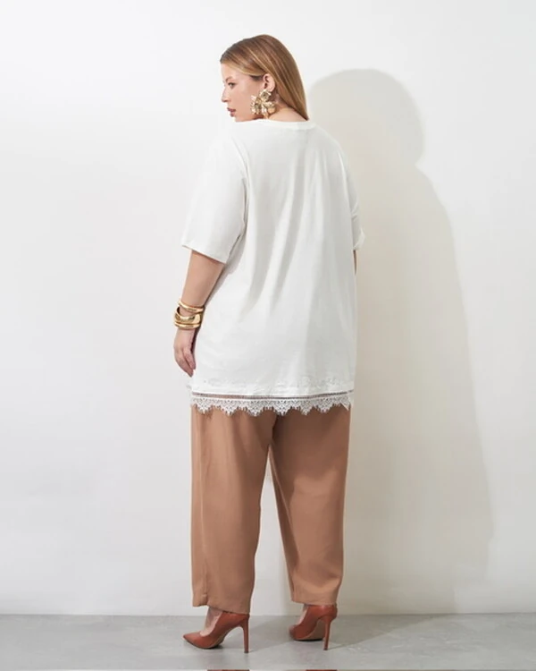 t shirt malha de algodao com barra chantily renda kayla