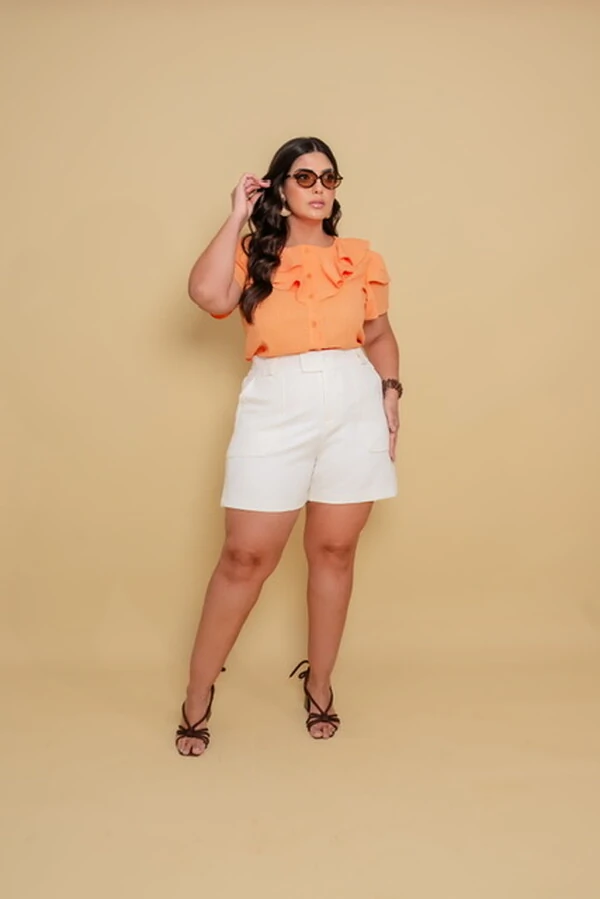 Blusa com babados e botoes tati predil