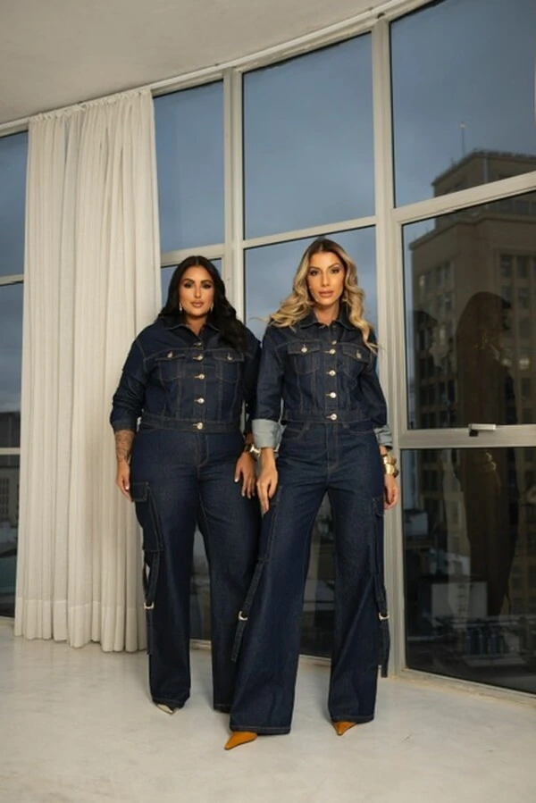 PRE VENDA calca jeans wideleg cargo divas