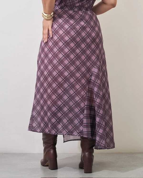 saia midi evase xadrez com renda chantily kayla