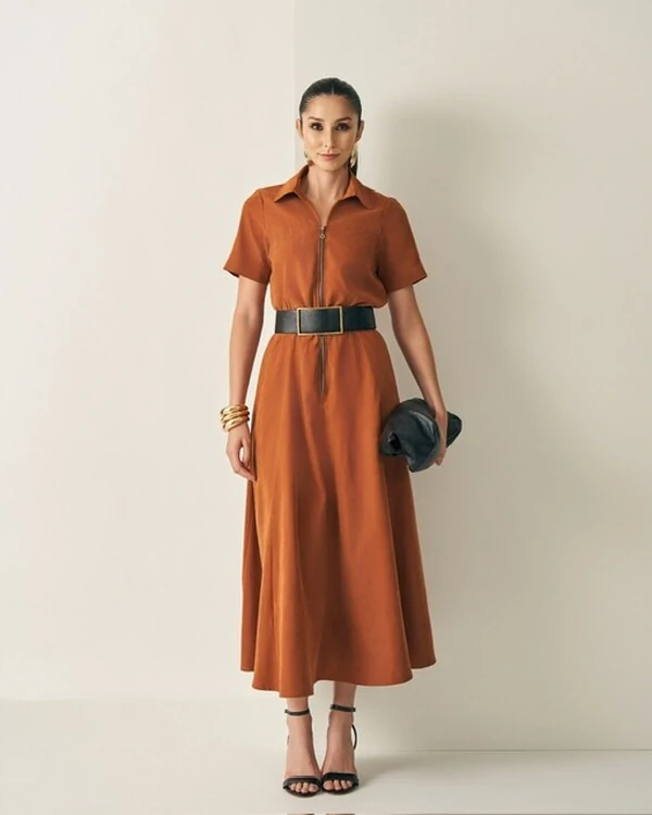 vestido evase com ziper frontal quebela