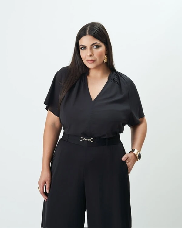 blusa com franzidos crepe quebela