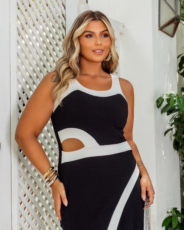 pre venda vestido bicolor canelado franciele mr fr