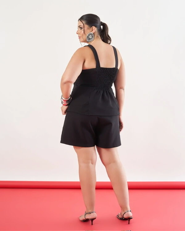 Blusa alfaiataria com botoes bolso fake Bell kayla