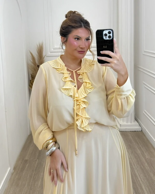 pre venda conjunto em crepe ggt com camadas de babado plissado quebela